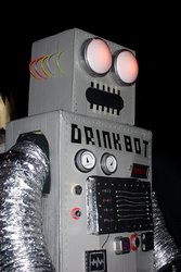 CRW_8466- DRINKBOT